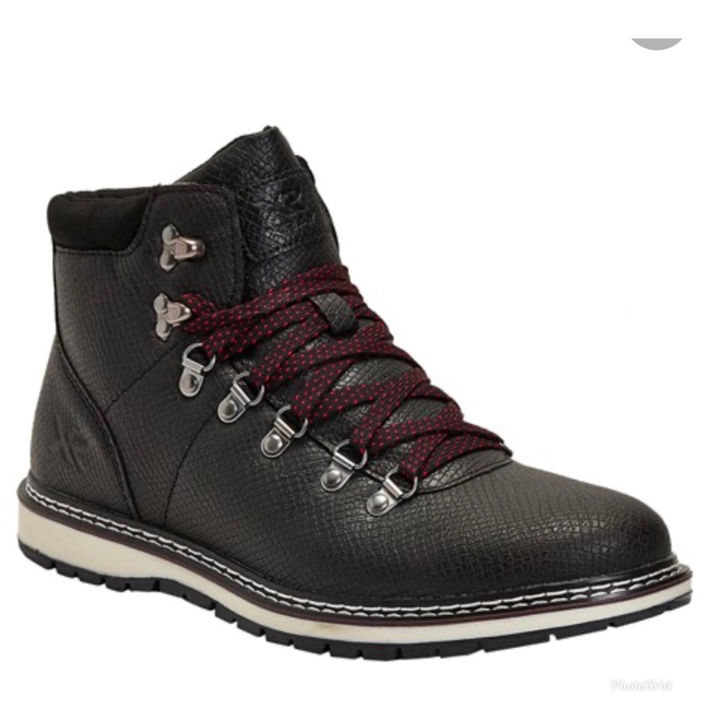 ❌SOLD❌X-Ray Men’s Snake Embossed Ankle boots